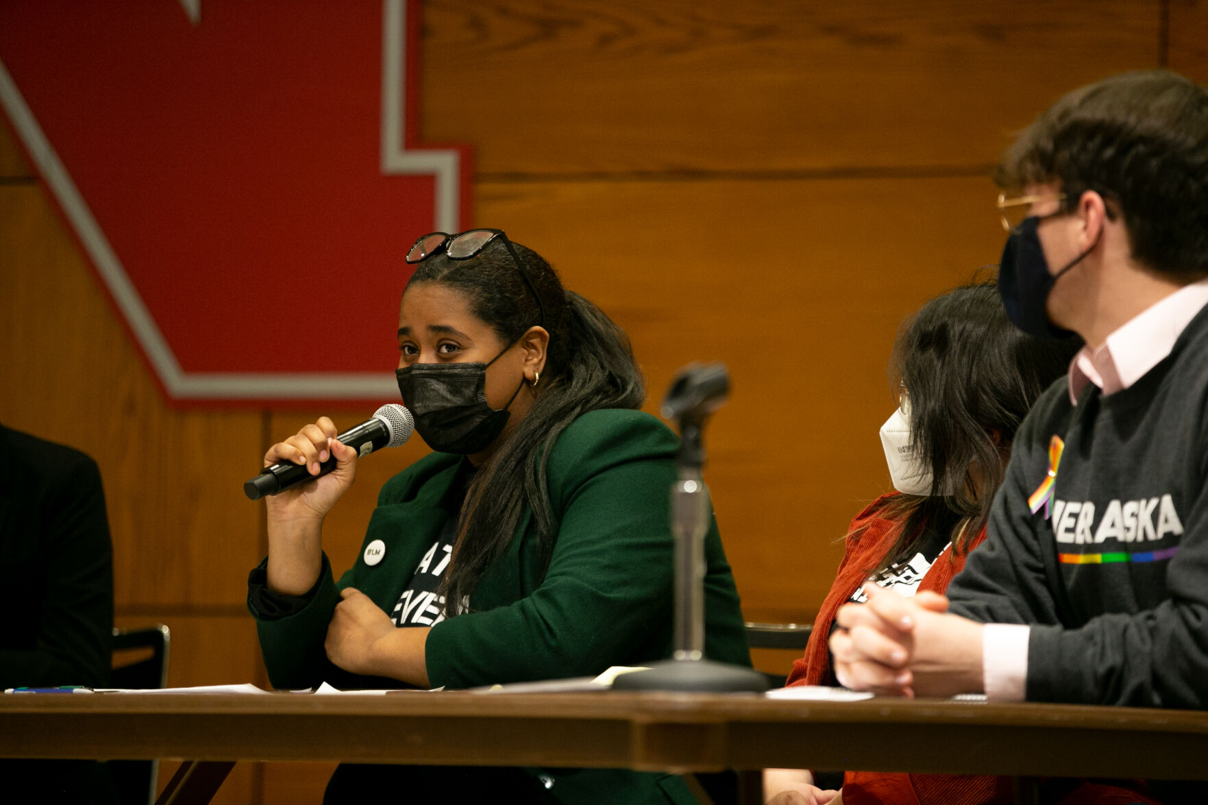 n-asundebate8-AC.jpg